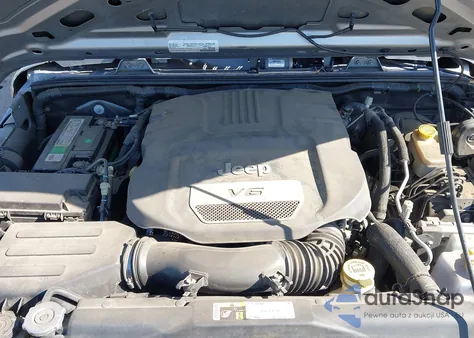 2016 Jeep Wrangler Unlimited Sport z USA, uszkodzony, nr VIN 1C4BJWDG5GL309813